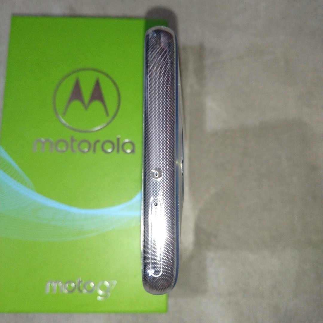 Motorola(モトローラ)の新品 moto g7 64GB SIMフリー Android13 スマホ/家電/カメラのスマートフォン/携帯電話(スマートフォン本体)の商品写真