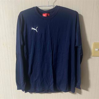 プーマ(PUMA)のプーマ　PUMA 長袖　トップス　紺(Tシャツ/カットソー(七分/長袖))