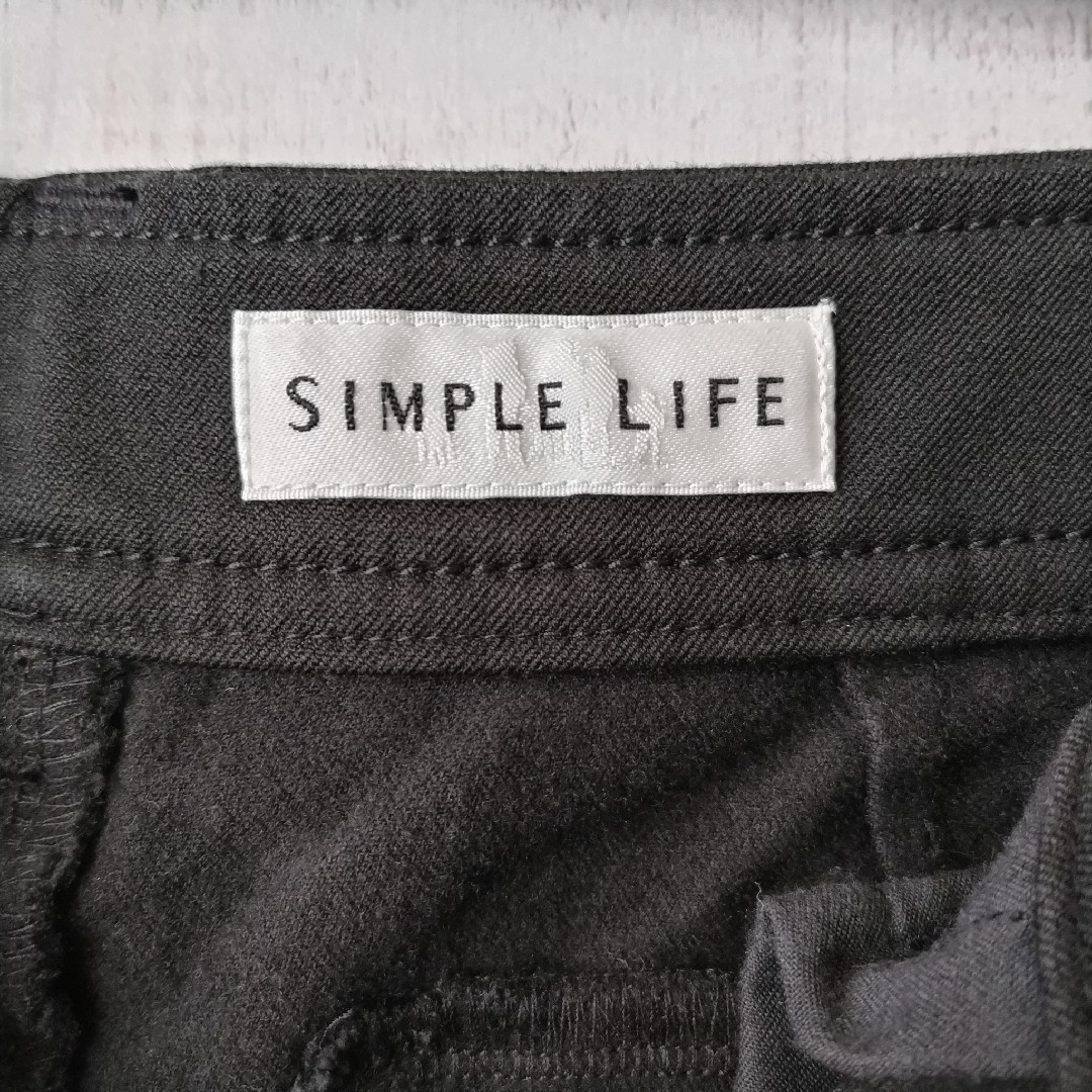 SIMPLE LIFE(シンプルライフ)のストレッチ黒パンツ　裏起毛　シンプルライフ　SIMPLELIFE レディースのパンツ(カジュアルパンツ)の商品写真