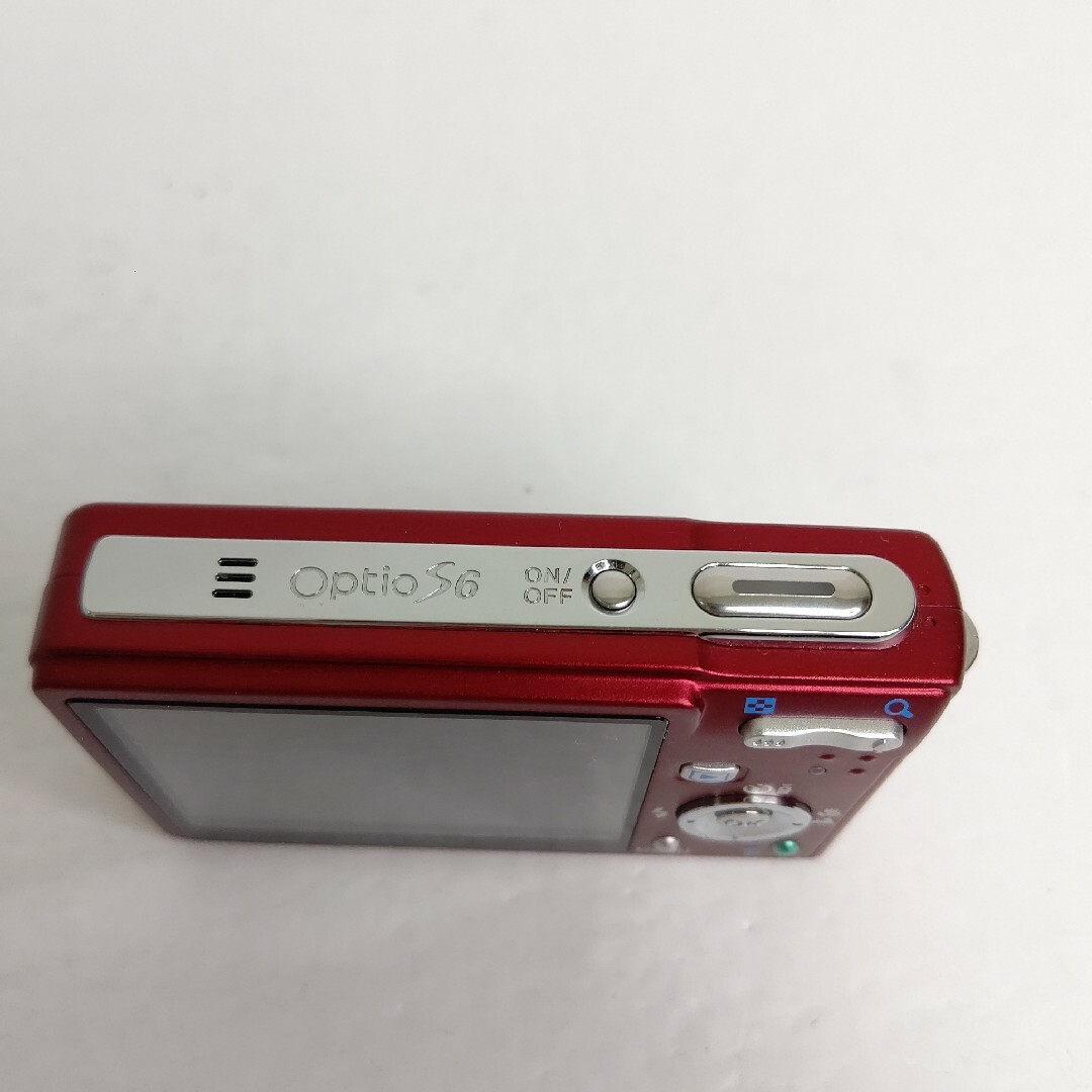 PENTAX(ペンタックス)のPENTAX Optio S6 WINERED 美品 デジタルカメラペンタックス スマホ/家電/カメラのカメラ(コンパクトデジタルカメラ)の商品写真