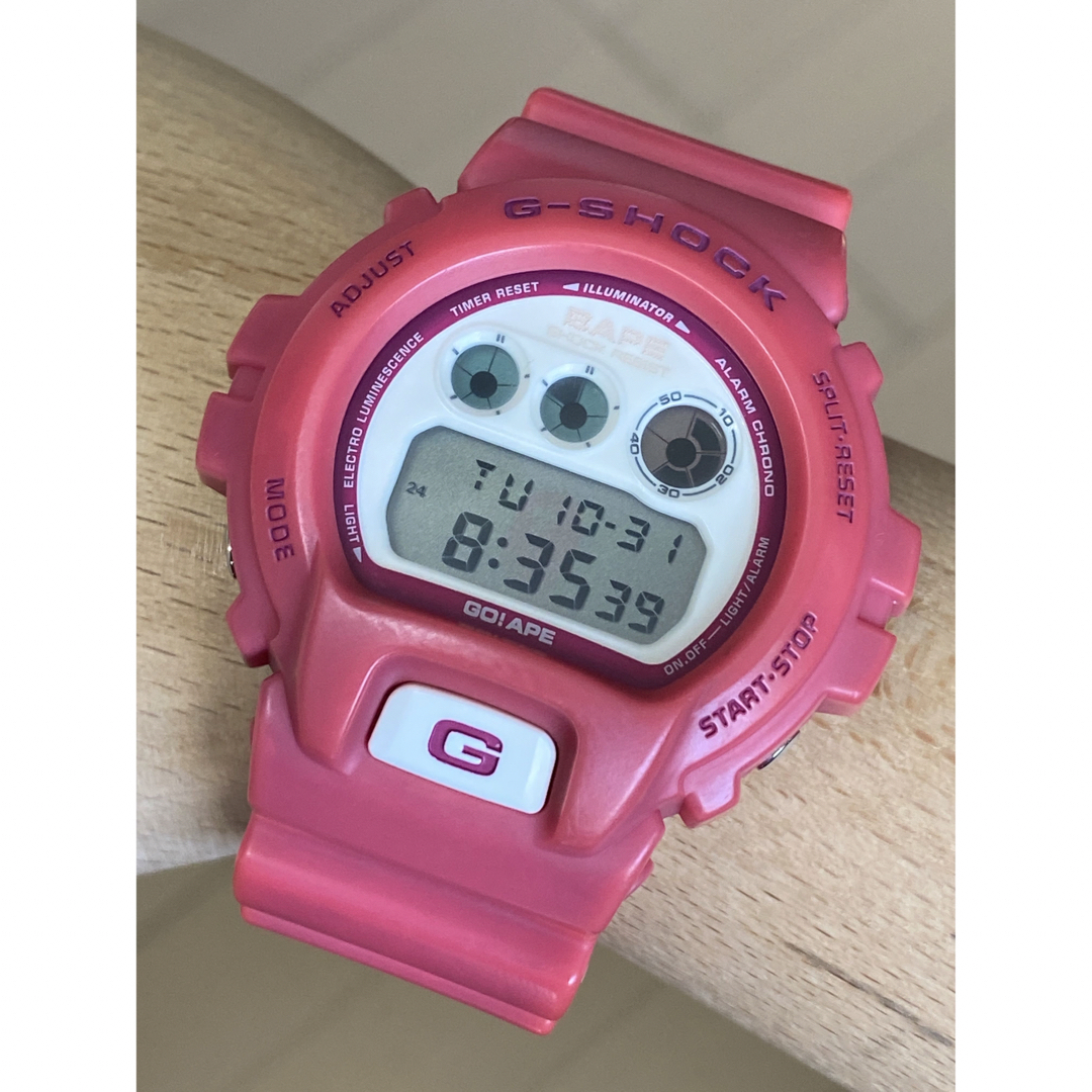 G-SHOCK(ジーショック)のG-SHOCK/限定/エイプ/DW-6900/ピンク/BAPE/コラボ/箱付 メンズの時計(腕時計(デジタル))の商品写真