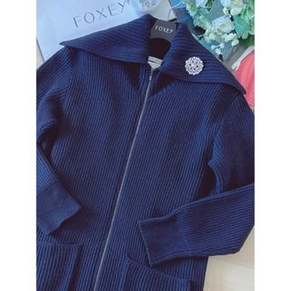 フォクシー(FOXEY)の極美品！FOXEYカシミアウールエレガンスカーディ　40 Rene foxey(カーディガン)