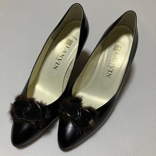 ランバン(LANVIN)の【大人気】LANVIN  パンプス　ファーモチーフ付きポインテッドトゥ(ハイヒール/パンプス)