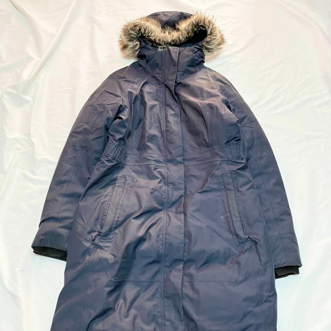 THE NORTH FACE(ザノースフェイス)のノースフェイス ロングダウンジャケット コート 型押ロゴ ネイビー M レディースのジャケット/アウター(ダウンコート)の商品写真