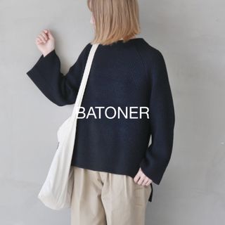 BATONER（バトナー）| シグネチャー ボトルネックニット