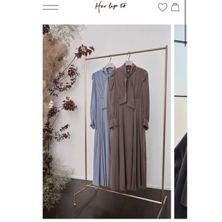 ハーリップトゥ(Her lip to)のハーリップトゥ　Rocco Tie Satin Dress(ロングワンピース/マキシワンピース)