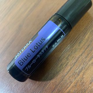 ドテラ(doTERRA)のドテラ ブルーロータスタッチ 新品未開封(エッセンシャルオイル（精油）)