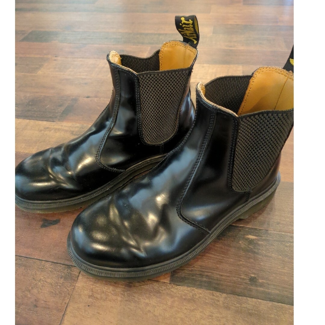 Dr.Martens(ドクターマーチン)のDr.Martensドクターマーチン2976チェルシーブーツサイドゴアブーツ メンズの靴/シューズ(ブーツ)の商品写真