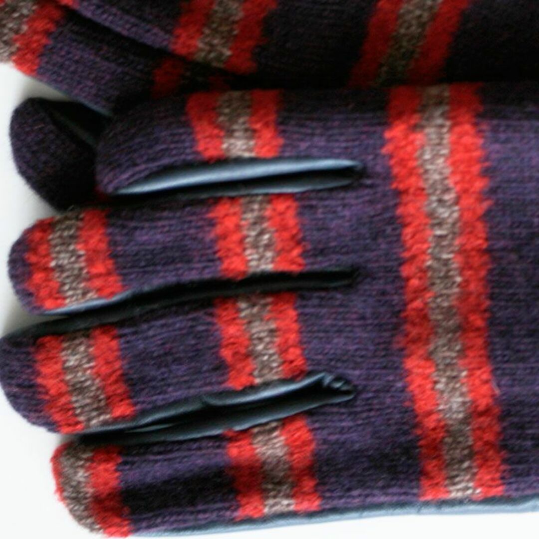 Vivienne Westwood(ヴィヴィアンウエストウッド)の新品 メンズ Mサイズ 異素材 PU/RD 羊革 ヴィヴィアン 手袋 メンズのファッション小物(手袋)の商品写真