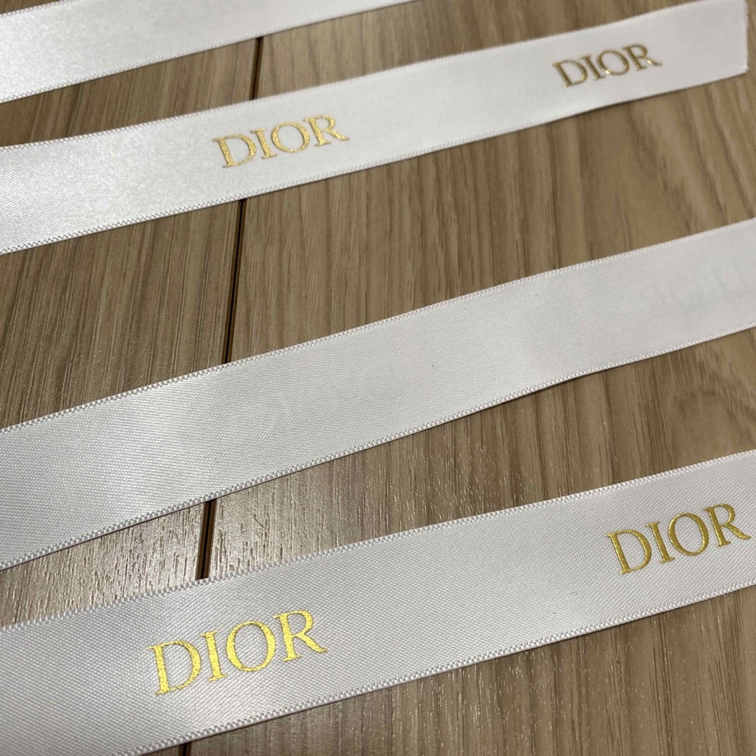 Dior(ディオール)のディオール　リボン　ラッピング用　２本 レディースのバッグ(ショップ袋)の商品写真