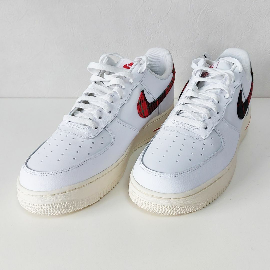 NIKE AIR FORCE1 07LV8