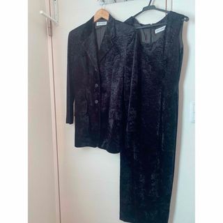 ドルチェ&ガッバーナ(DOLCE&GABBANA) スーツ(レディース)(ブラック