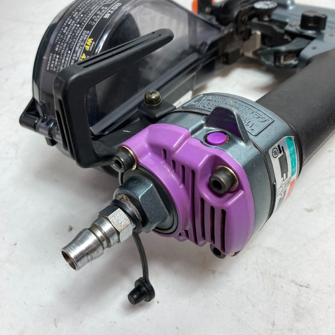 HITACHI 日立 4mm 常圧ねじ打ち機 ケース付 WF4AR パープル HITACHI 日立 4mm 常圧ねじ打ち機 ケース付 WF4AR パープル