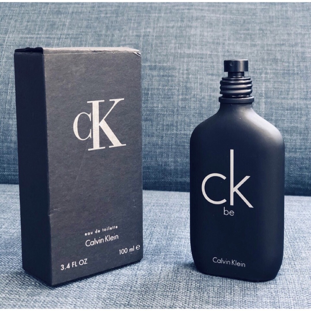 ck Calvin Klein(シーケーカルバンクライン)のカルバンクライン 香水 メンズ シーケービー レディース  100 ml  コスメ/美容の香水(ユニセックス)の商品写真