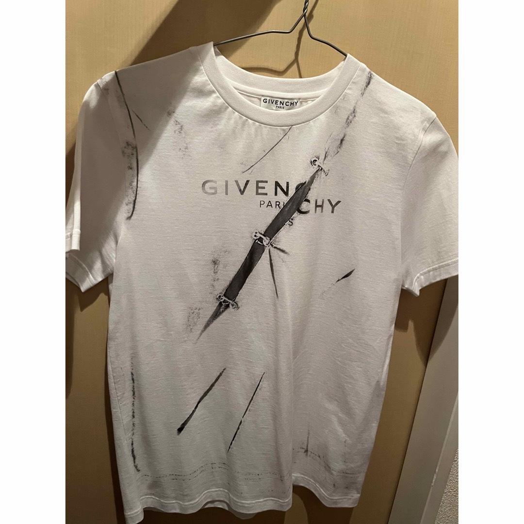 GIVENCHY(ジバンシィ)のGIVENCHY Tシャツ レディースのトップス(Tシャツ(半袖/袖なし))の商品写真