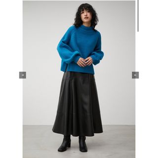 アズールバイマウジー(AZUL by moussy)のAZUL bymoussySTITCH DESIGN LEATHER SKIRT(ロングスカート)