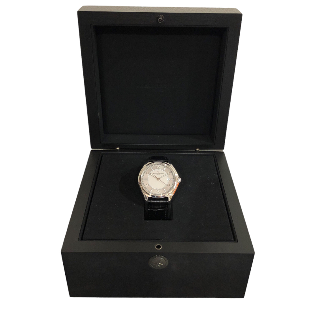 VACHERON CONSTANTIN(ヴァシュロンコンスタンタン)の　ヴァシュロン・コンスタンタン VACHERON CONSTANTIN フィフティーシックス 4600E/000A-B442 シルバー ステンレススチール メンズ 腕時計 メンズの時計(その他)の商品写真