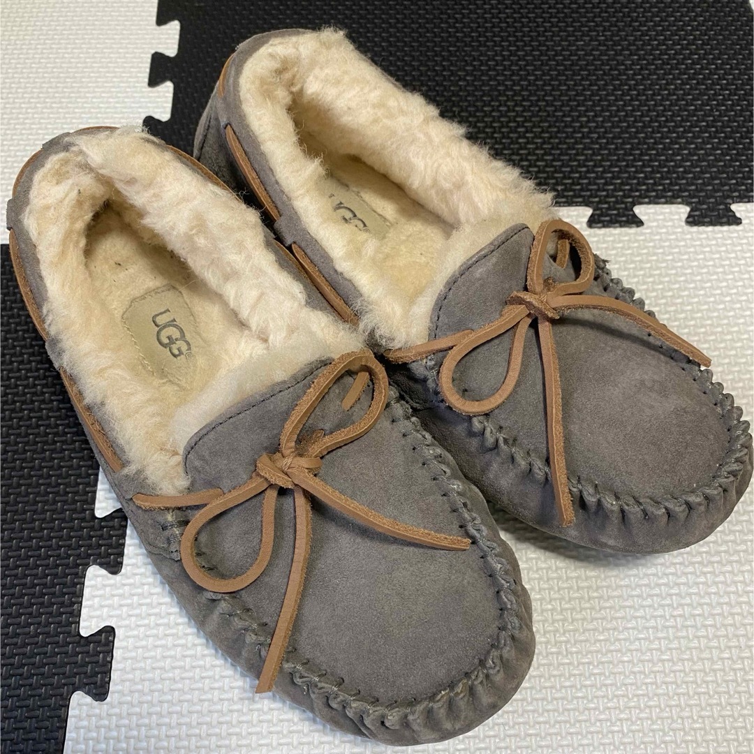 UGG スリッポン22㎝