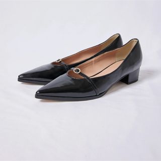 ハーリップトゥ(Her lip to)のHerlipto Orangery Crystal Belted Pumps(ハイヒール/パンプス)