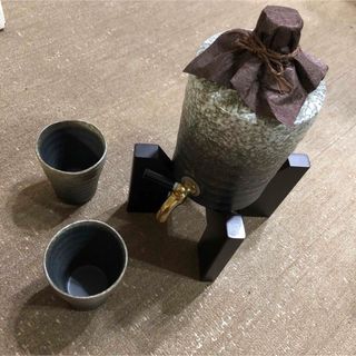 お酒　サーバー　日本酒　焼酎サーバー　専用木製台付(アルコールグッズ)