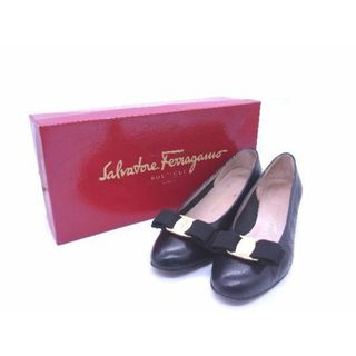 サルヴァトーレフェラガモ(Salvatore Ferragamo)のSalvatore Ferragamo フェラガモ ヴァラリボン リザード型押しレザー パンプス サイズ5 1/2(約23.0cm) 靴 シューズ ブラック系 DD4507(ハイヒール/パンプス)