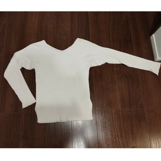 アドーア ニットセーターの通販 700点以上 | ADOREを買うならラクマ