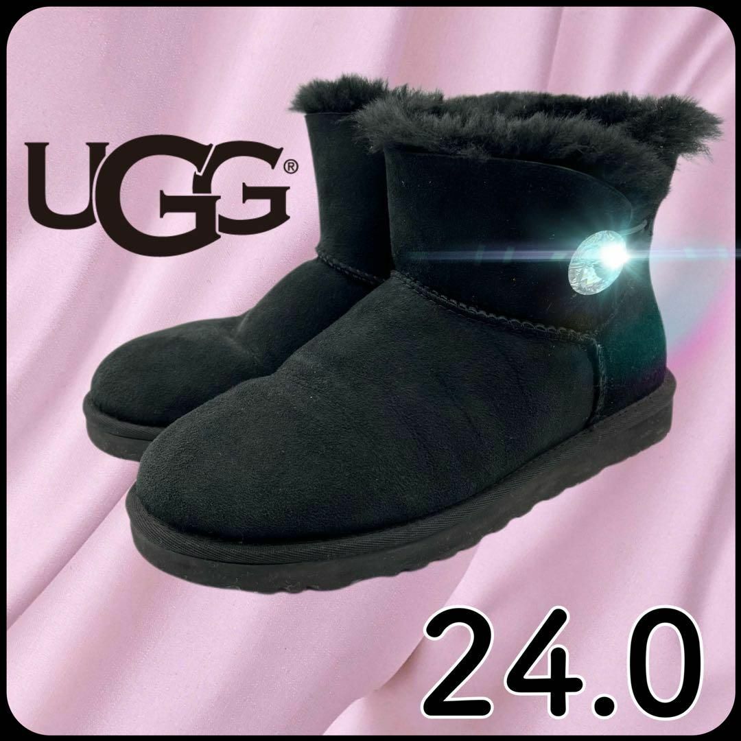 UGG ミニベイリーボタンブリング