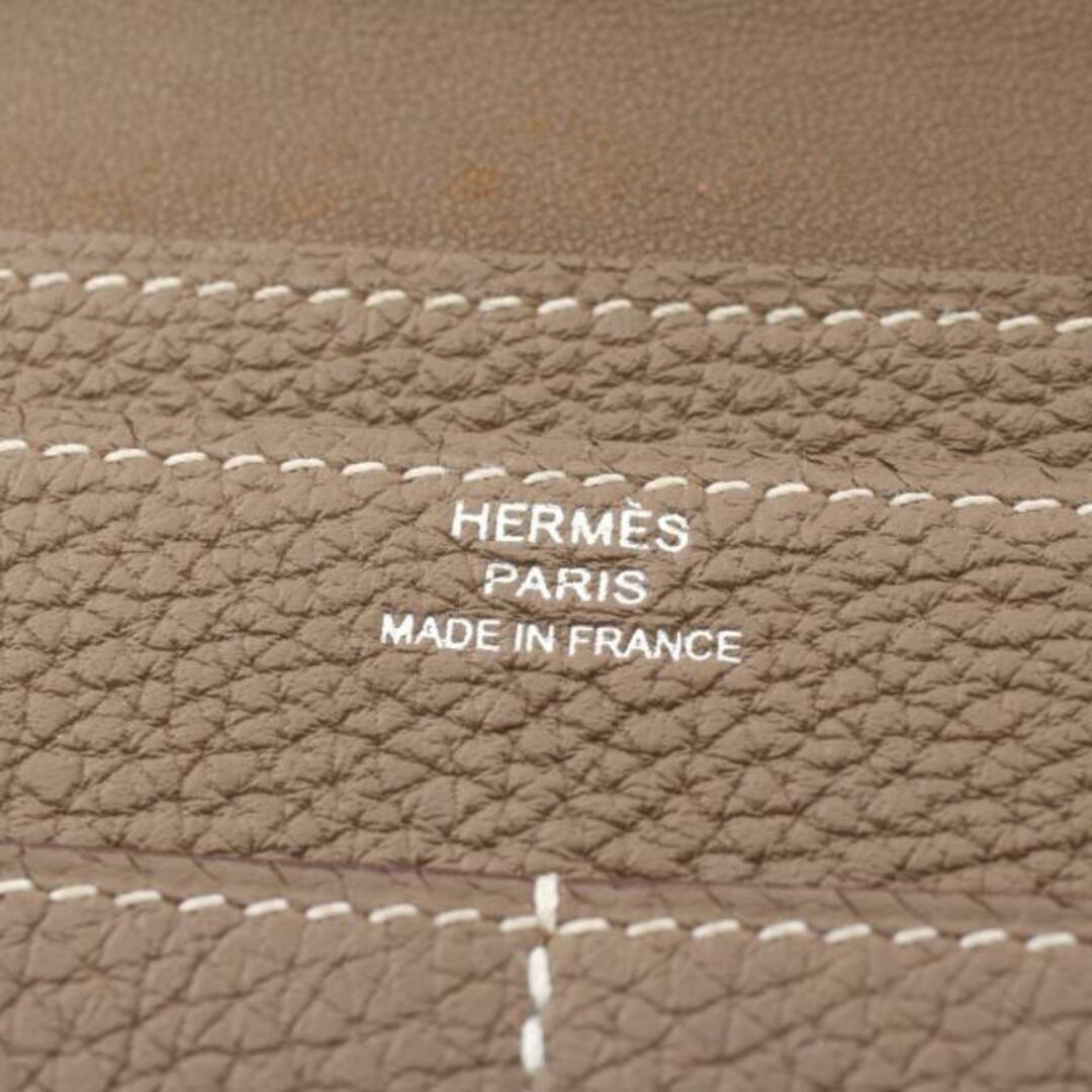 Hermes(エルメス)のドゴンGM エトゥープ 二つ折り長財布 トゴ グレーベージュ シルバー金具 Z刻印 レディースのファッション小物(財布)の商品写真