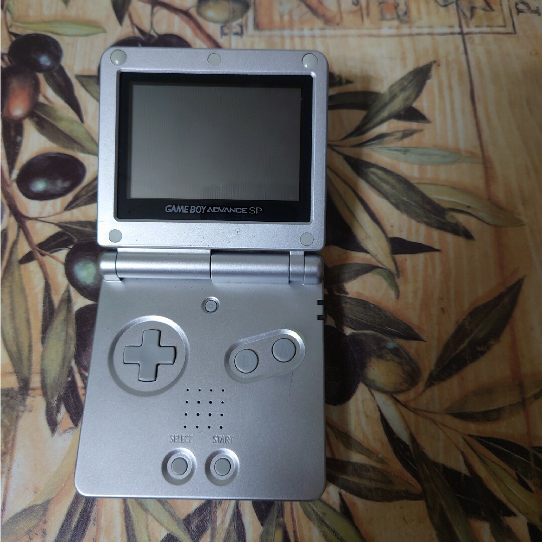 ゲームボーイアドバンスSP プラチナシルバー