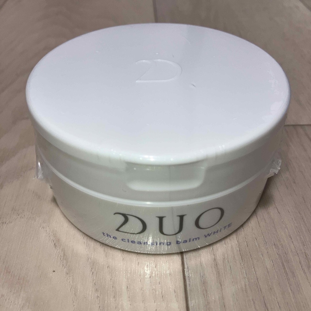 DUO(デュオ)のデュオ DUO クレンジングバーム ホワイトa 90g コスメ/美容のスキンケア/基礎化粧品(クレンジング/メイク落とし)の商品写真