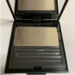 Shu Uemura ブローシェーダー ウォーム