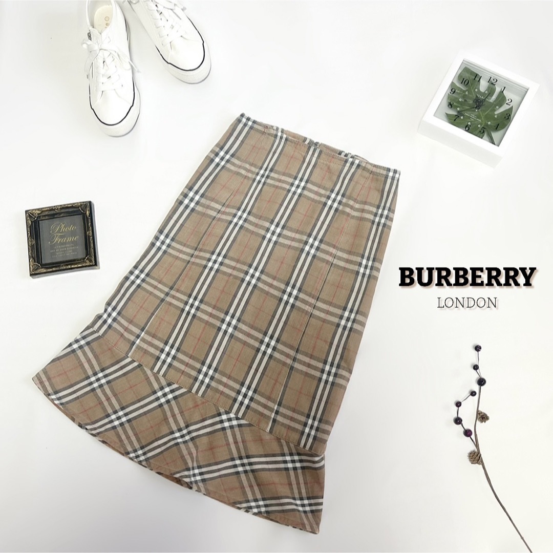 BURBERRY - 【美品】 BURBERRY LONDON バーバリーチェックスカートの