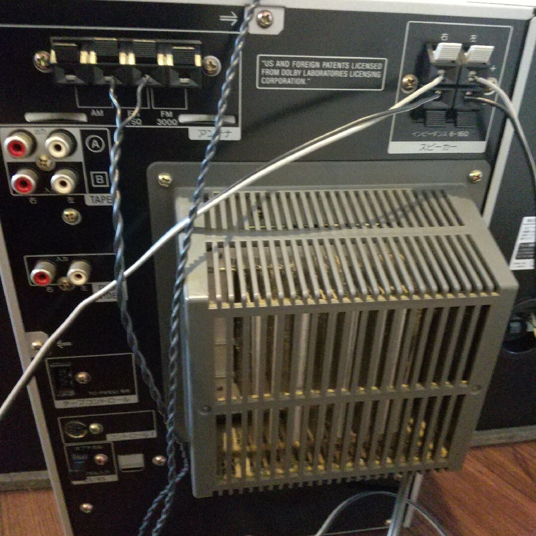 HCD「ジャンク品」SONY MDCDラジオ システムコンポ MD555リモコン付き