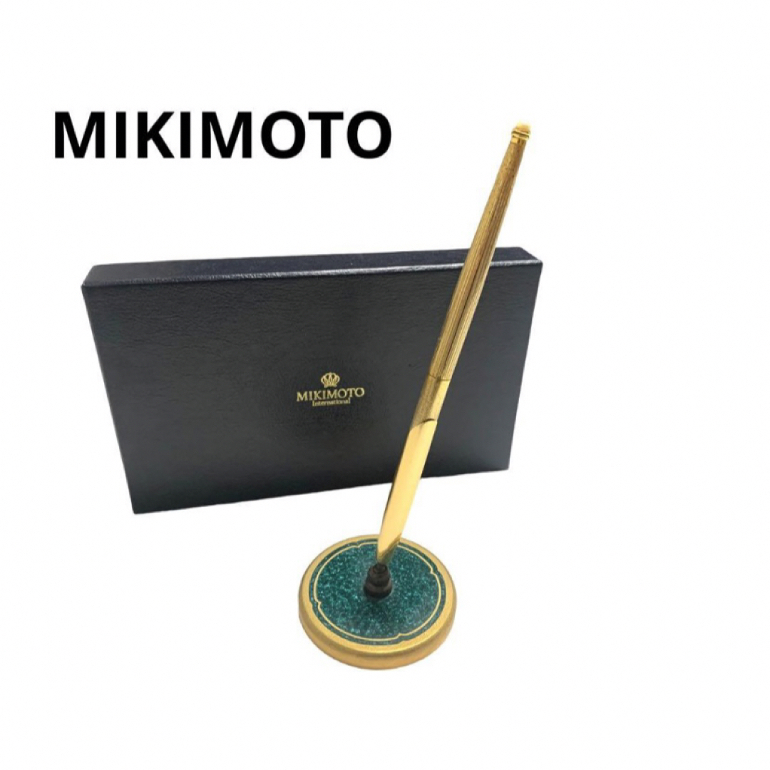 MIKIMOTO(ミキモト)のMIKIMOTO ペン立て　金仕上げボールペン　ペンスタンド　箱付き　筆記用具 インテリア/住まい/日用品の文房具(その他)の商品写真