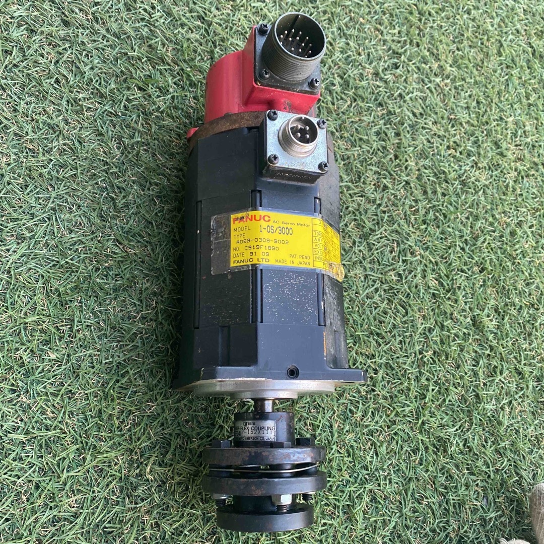 FANUC 1-0S/3000 A06B-0309-B002 サーボモーター FANUC 1-0S/3000 A06B-0309-B002 サーボモーター