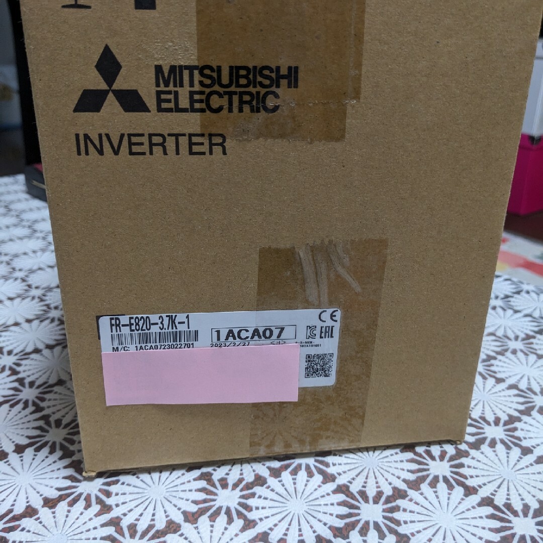 三菱電機、汎用インバータ-