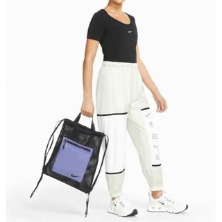 ナイキ(NIKE)の送料無料 新品 NIKE ナイキ エッセンシャル ジムサック(リュック/バックパック)