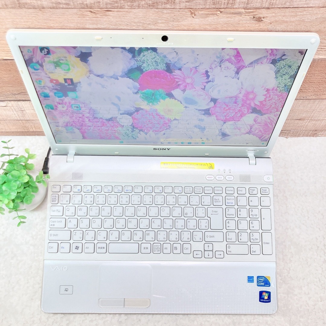 かわいい白VAIO❣️綺麗✨大容量640GB‼️WEBカメラ✨ノートパソコン☘️初心者