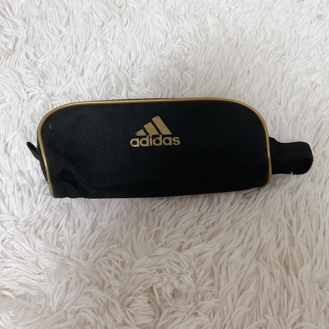 adidas(アディダス)のadidas アディダス 筆箱 ペンケース インテリア/住まい/日用品の文房具(ペンケース/筆箱)の商品写真