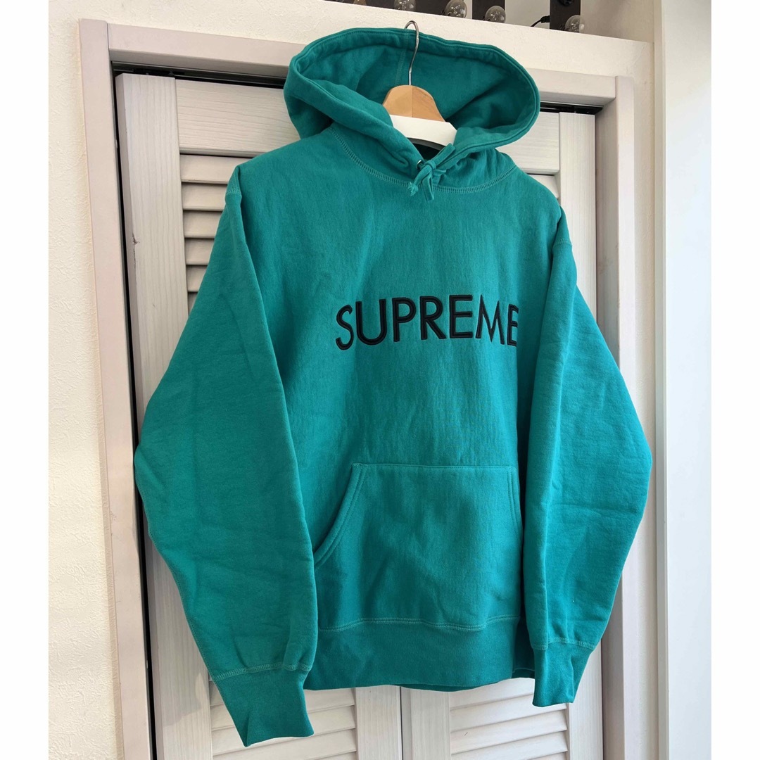 supreme M capital  hooded sweatshirt