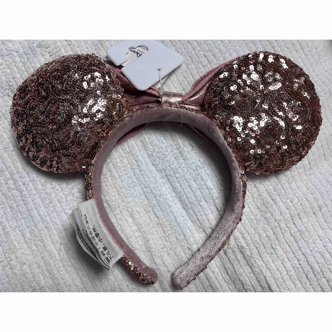 Disney(ディズニー)の新品 海外 ディズニー カチューシャ ピンク ローズゴールド  エンタメ/ホビーのおもちゃ/ぬいぐるみ(キャラクターグッズ)の商品写真