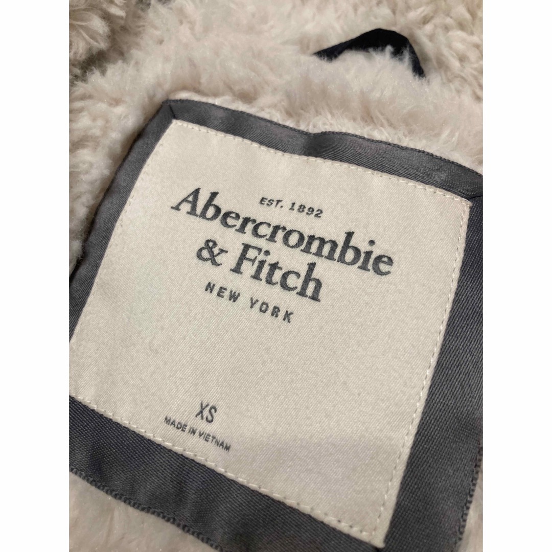 Abercrombie&Fitch - アバクロ ダウンベスト 美品 超レアの通販 by