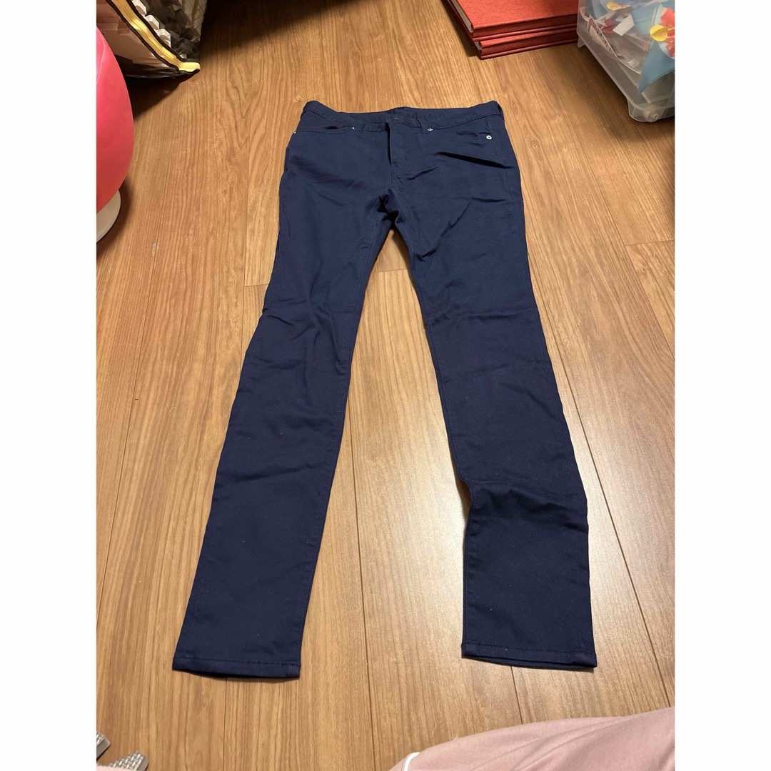 週末セール！美品！レディース パンツ　スキニー　GU 70  レディースのパンツ(スキニーパンツ)の商品写真