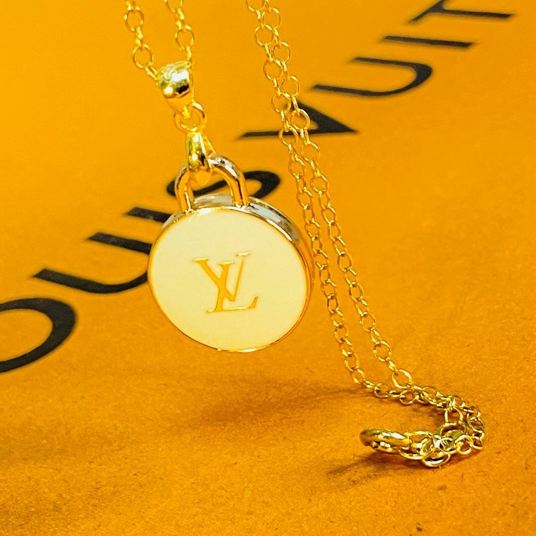 LOUIS VUITTON - 【ルイヴィトン】モノグラムネックレス 純銀製の金18K