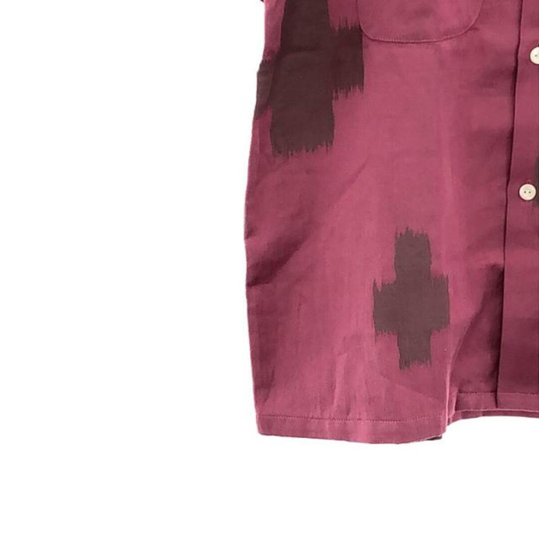 Needles(ニードルス)の【新品】  Needles / ニードルス | 2023SS | S/S One-Up Shirt -C/L Kimono Jq.- / コットンリネン オープンカラーシャツ | XS | Pink Cross | メンズ メンズのトップス(Tシャツ/カットソー(半袖/袖なし))の商品写真