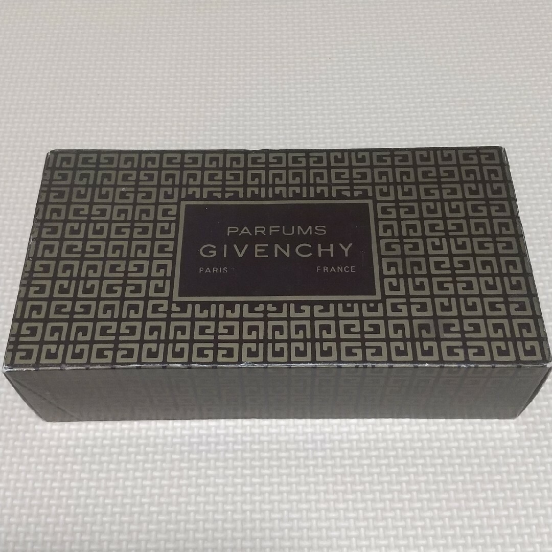 GIVENCHY(ジバンシィ)のジバンシー ソープセット コスメ/美容のボディケア(ボディソープ/石鹸)の商品写真