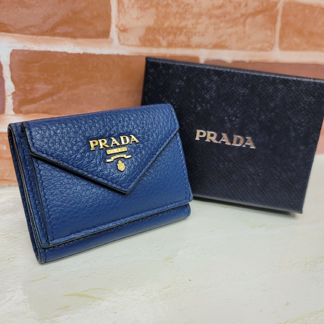 美品PRADA☆鑑定済☆VITELLO GRAINネイビー プラダ3つ折り財布