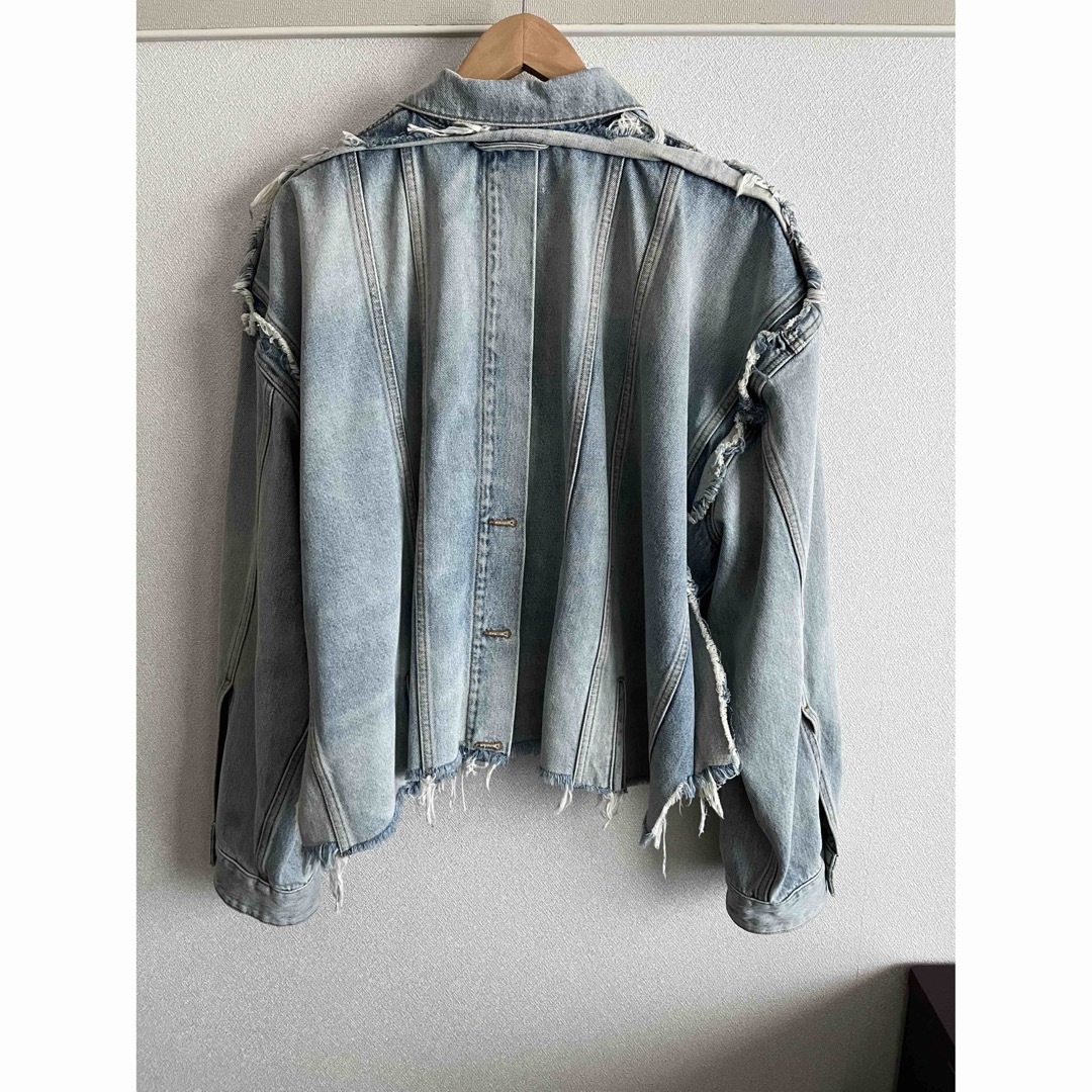 Balenciaga(バレンシアガ)のBalenciaga deconstructed denim jacket 1  メンズのジャケット/アウター(Gジャン/デニムジャケット)の商品写真