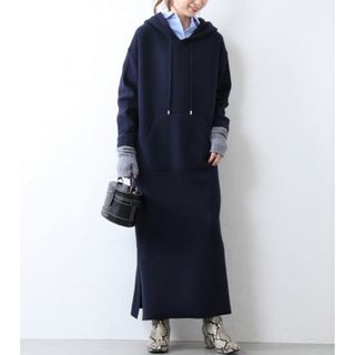 スピックアンドスパン(Spick & Span)の新品タグ付き　Spick and Span ダブルフェイス フーディワンピース(ロングワンピース/マキシワンピース)