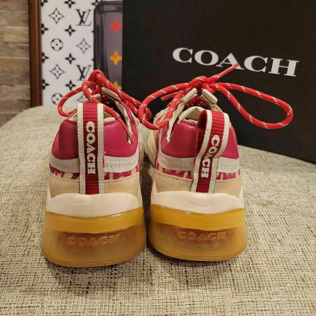 COACH　派手　ピンク　総柄　スニーカー　厚底　紐靴　パンプス　サンダル